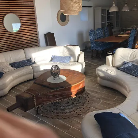 Grand 14 Personnes Sud Vendee