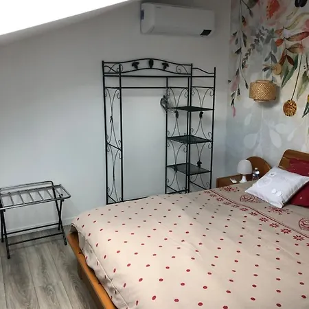 Grand 14 Personnes Sud Vendee Saint-Hilaire-des-Loges