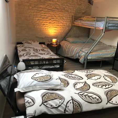 Grand 14 Personnes Sud Vendee Saint-Hilaire-des-Loges