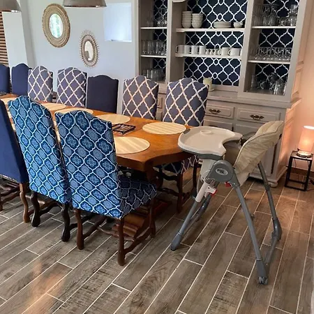 Grand 14 Personnes Sud Vendee *