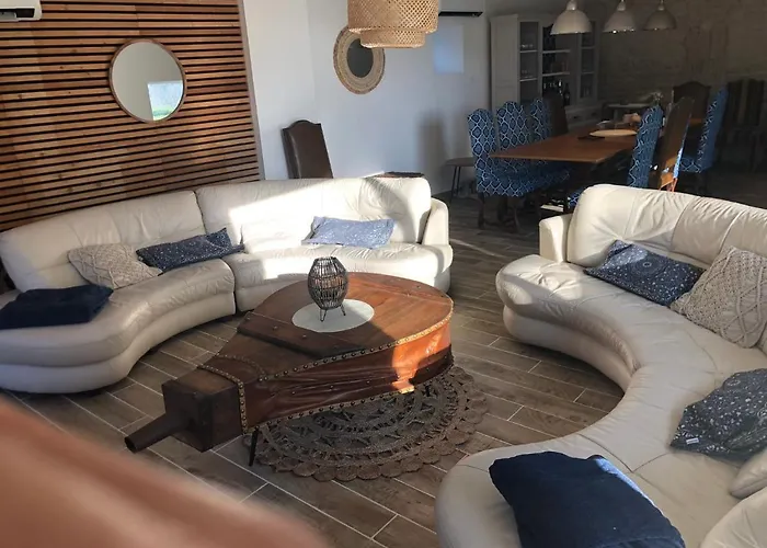 Grand 14 Personnes Sud Vendee