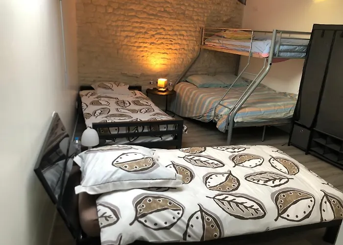 Grand 14 Personnes Sud Vendee Saint-Hilaire-des-Loges